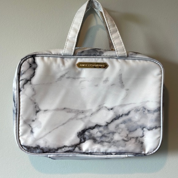 Aimee Kestenberg Bags Aimee Kestenberg White Marble Hanging Travel
